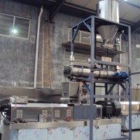 粟米条机器设备生产线