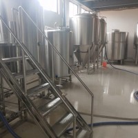 国产不锈钢精酿啤酒设备多少钱精酿啤酒设备生产厂家