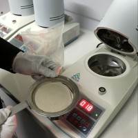 石膏粉水分检测仪特点及方法
